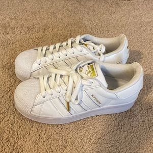 Adidas Superstar